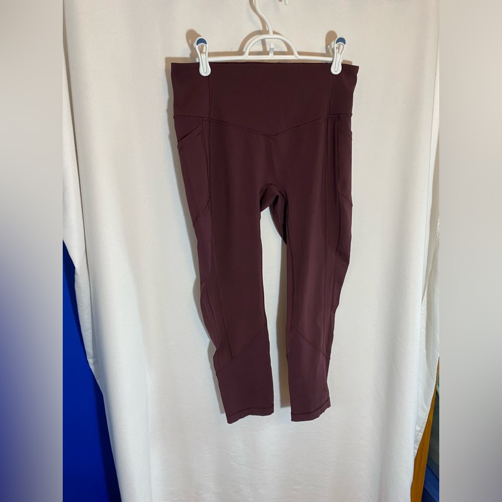 Lululemon All The Right Places Crop II *23", Size 10